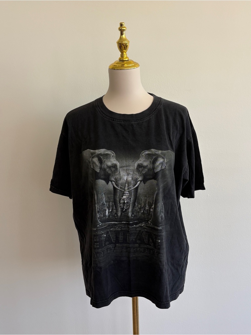 Vintage SP Thailand Elephant Graphic T-Shirt Men’s Large Black Y2K